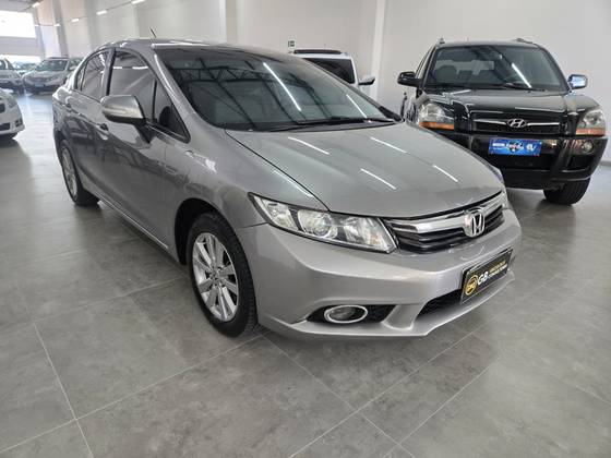 HONDA CIVIC 1.8 LXL 16V FLEX 4P AUTOMÁTICO